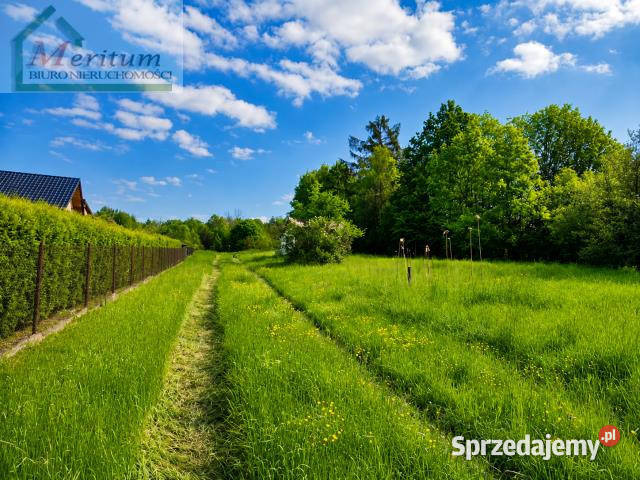 Grunt sprzedam Krosno 607m2 asfalt