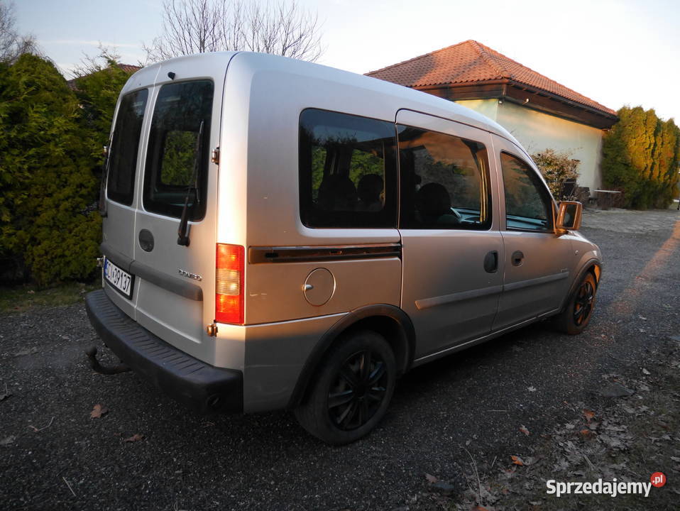Opel Combo 2002 16 benzgaz hak śląskie Ustroń