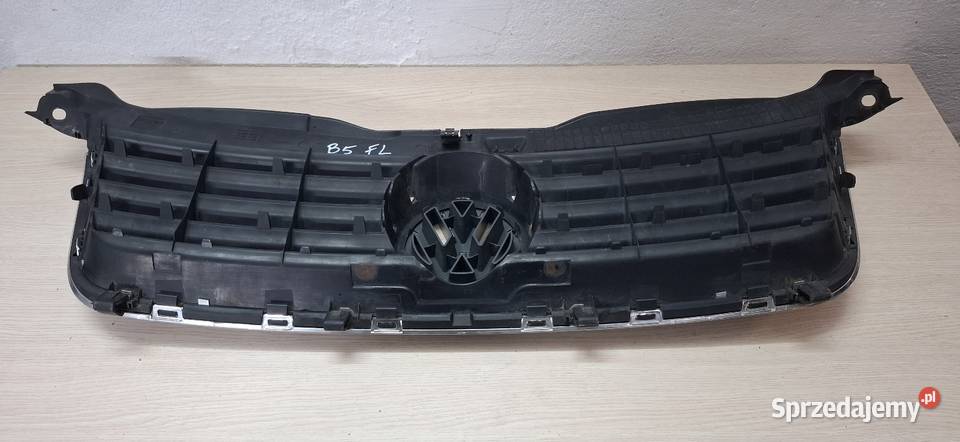 Atrapa Grill Passat B5 FL Sandomierz