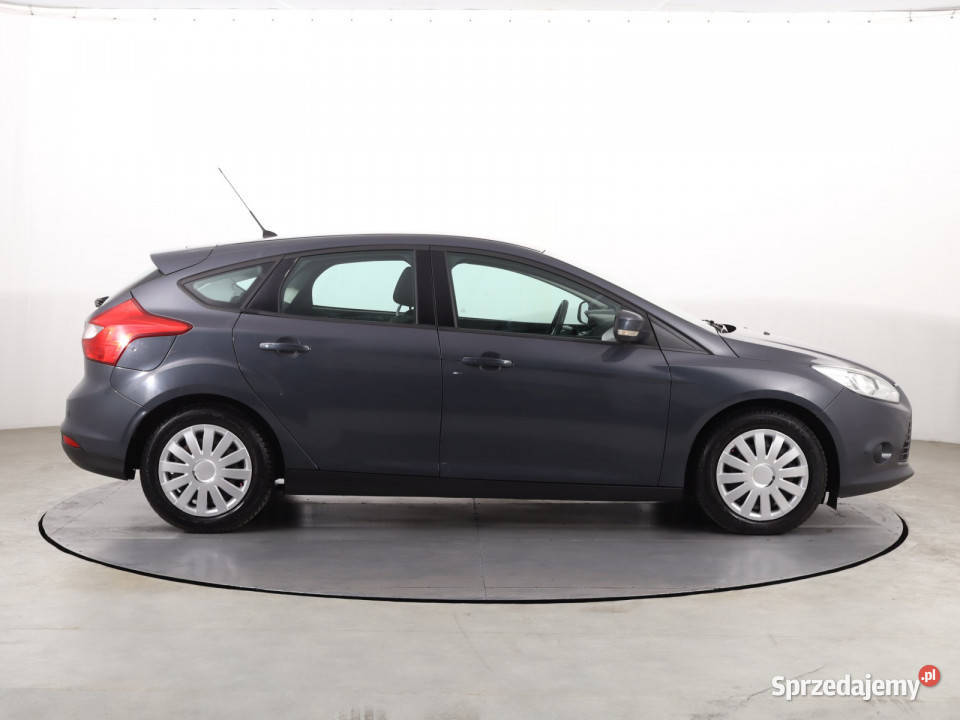 Ford Focus 16 i bluetooth sprzedam