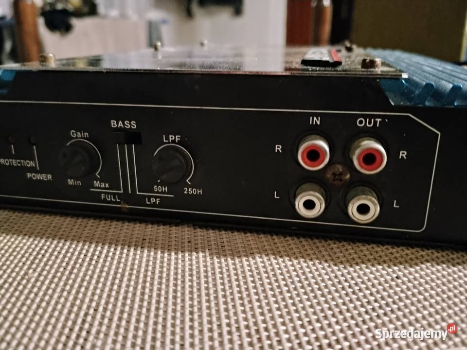 Wzmacniacz samochodowy Voice Kraft Jawor sprzedam