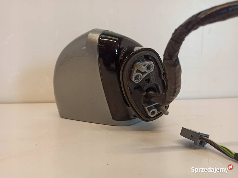 LUSTERKO LEWE VOLVO V90 13 PIN 477 osobowe sprzedam