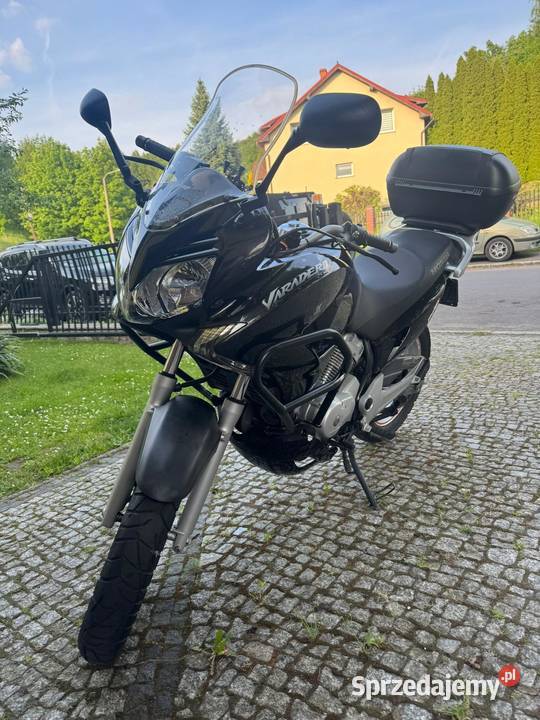 Honda XL125V Varadero 125 2006 Kat B Super Stan Wałbrzych