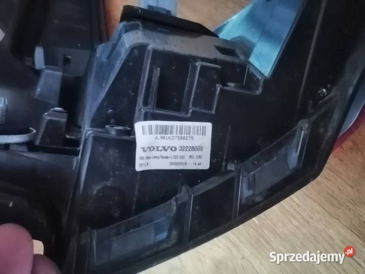 lampa volvo v90 tylna 32228008 osobowe Legnica