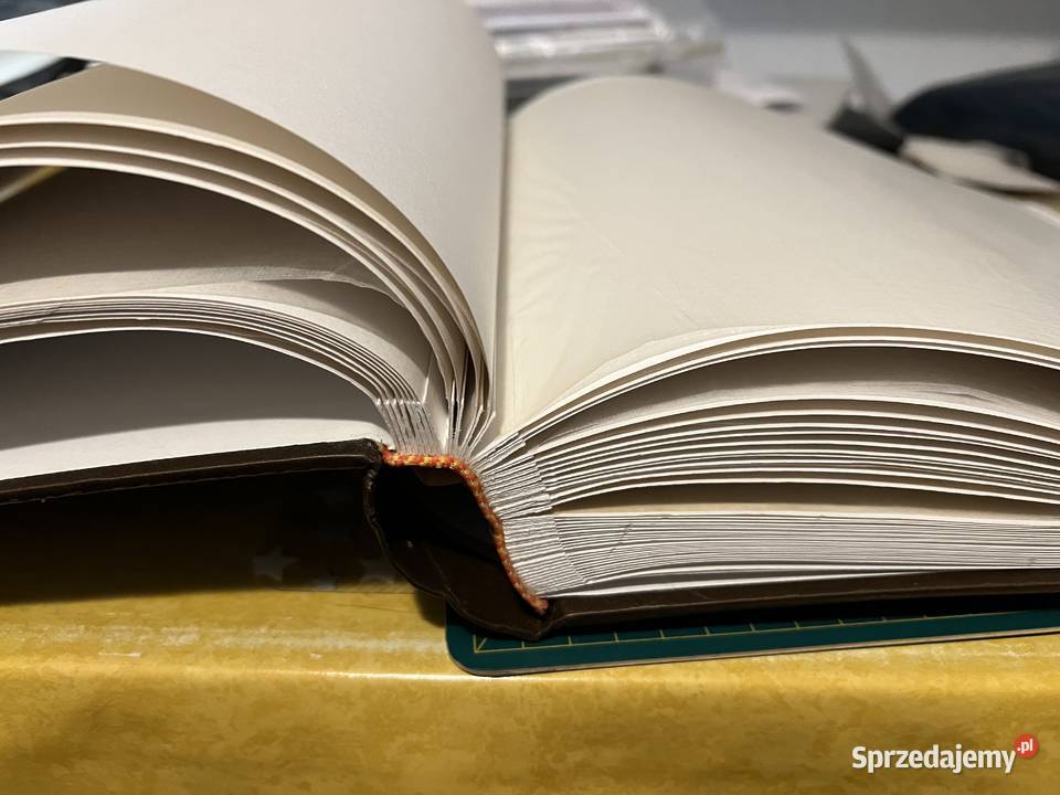Duży album na zdjęcia w eleganckiej oprawie Katowice
