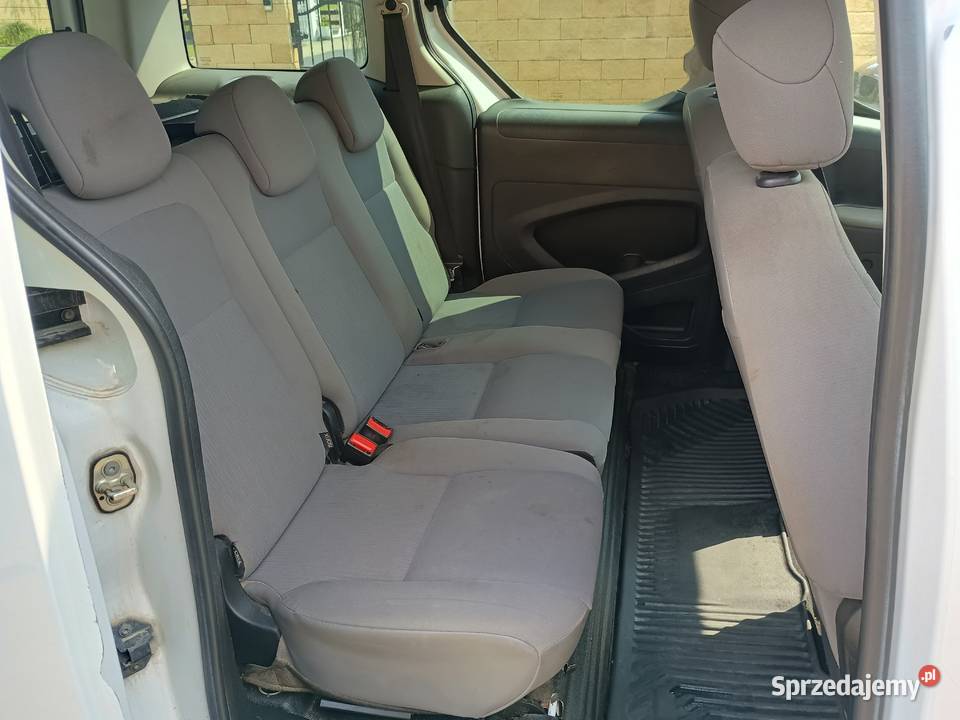 Peugeot Partner 16 HDI 2016 5osobowy pełny VAT