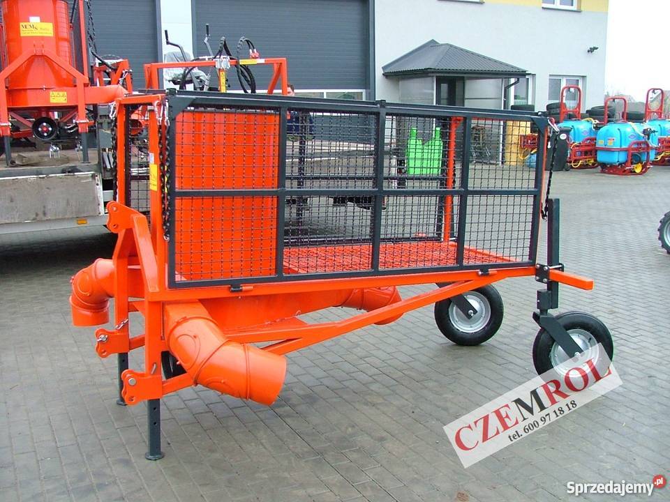 ścielarka słomy w kostkach do truskawek Rolnictwo Jarosław