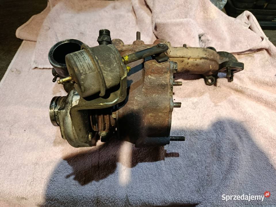 Turbina Turbosprężarka z kolektorem audi 80 B4 Górka