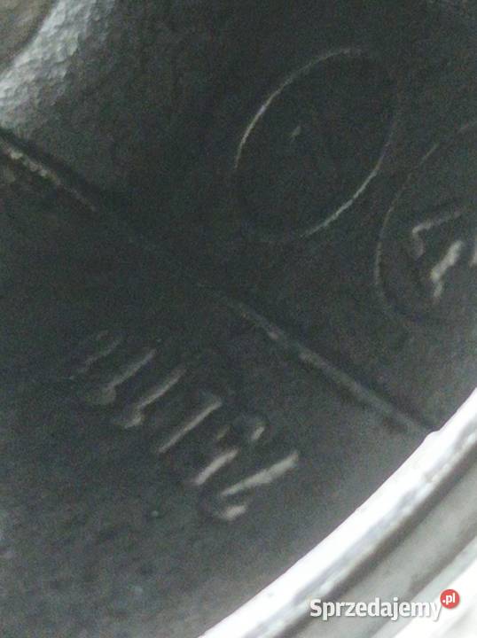 TŁOK KORBOWÓD 75L118 16 E HDI Citroen C4 Cactus