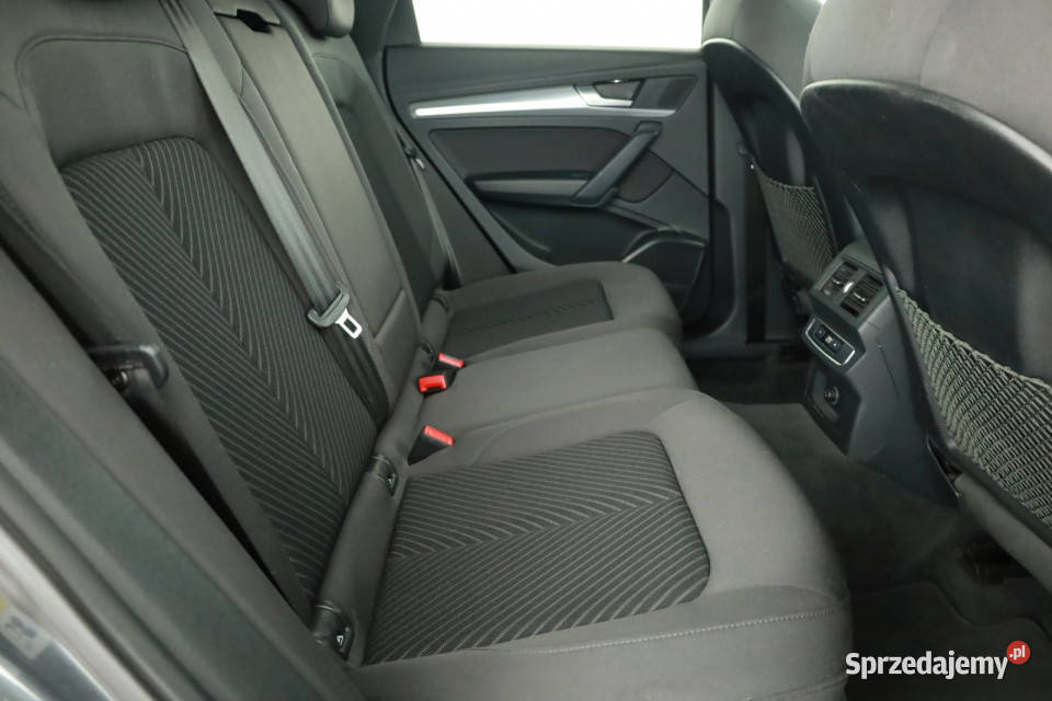 Audi Q5 40 TDI elektrycznie ustawiane fotele