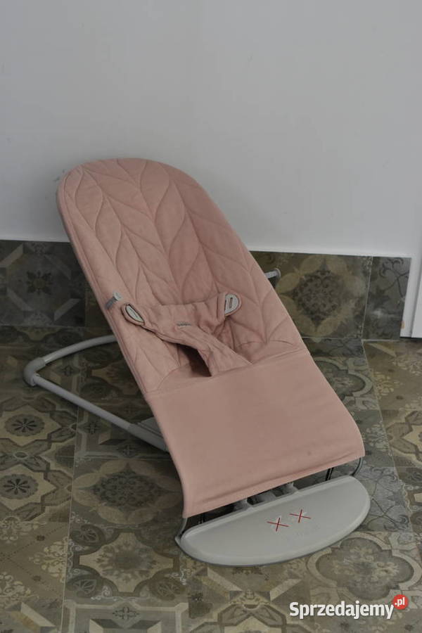 BABYBJORN LEŻACZEK DO 13 COTTON PETAL QUILT PINK sprzedam