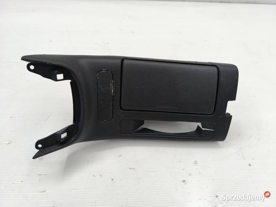 PANEL SCHOWEK TOYOTA AVENSIS II T25 osobowe