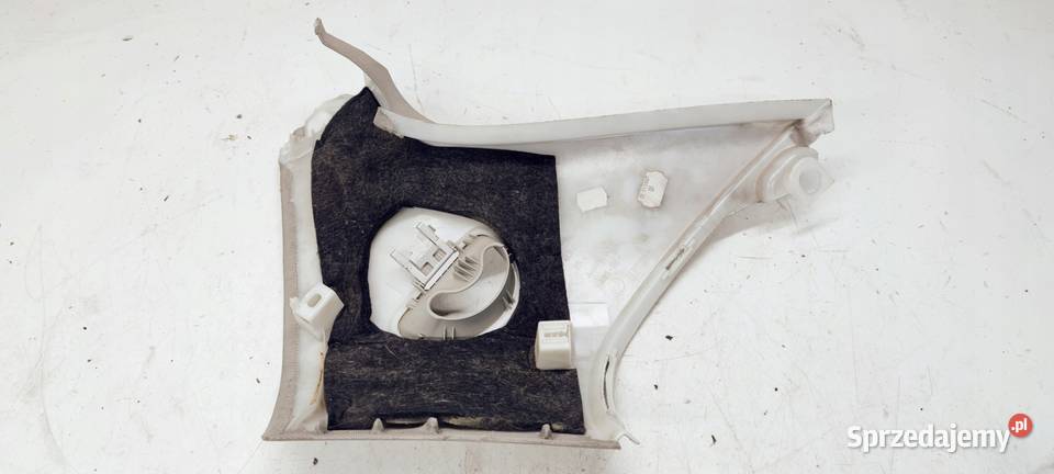 OSŁONA SŁUPKA LEWY TYŁ AUDI Q7 4L0867245 Przystajń
