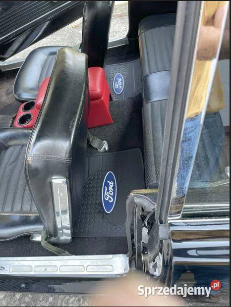 Ford Mustang 1966 Legenda w Perfekcyjnym Wydaniu Rok produkcji 1966 Samochody osobowe Radom