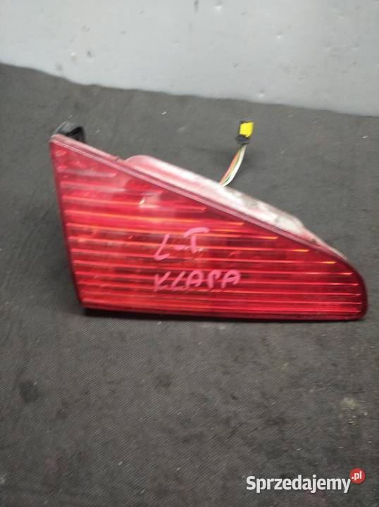 Peugeot 607 lampa lewy tył w klapę Lewe Swarzędz