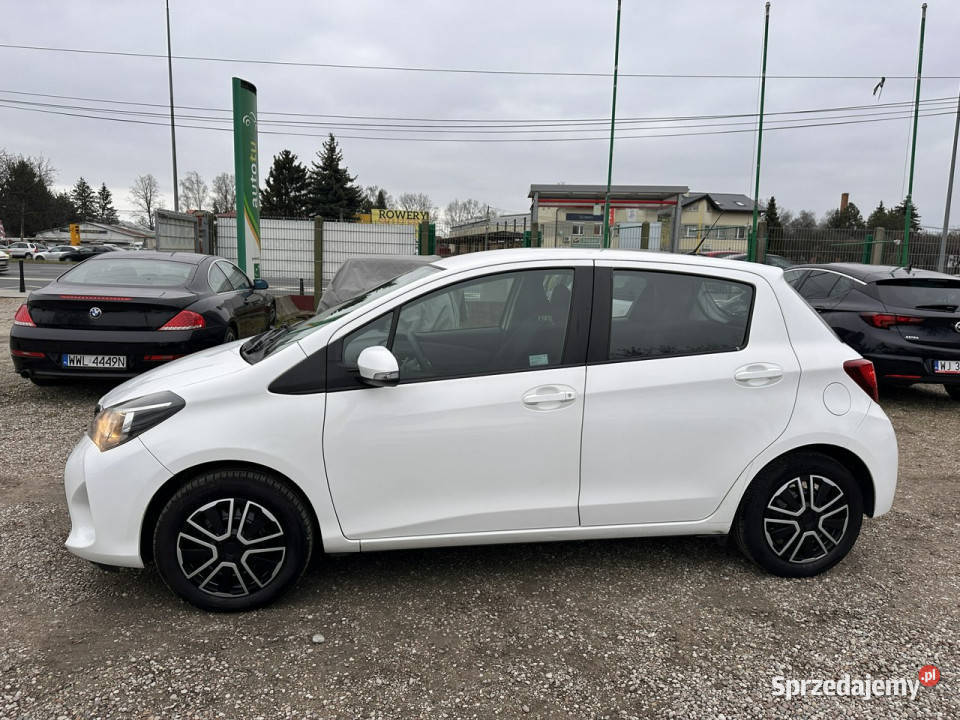 Toyota Yaris 13 benz 99KlimaIsofixSalon Zarejestrowany w Polsce Yaris Warszawa sprzedam