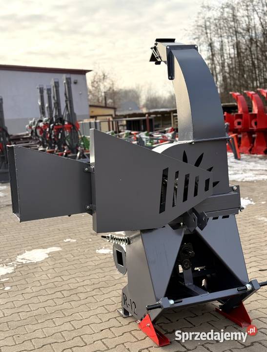 Rębak półautomatyczny do gałęzi R12 Słubice