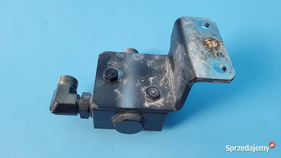 DEUTZFAHR 6130 TTV ZAWÓR 001559844 Kolno