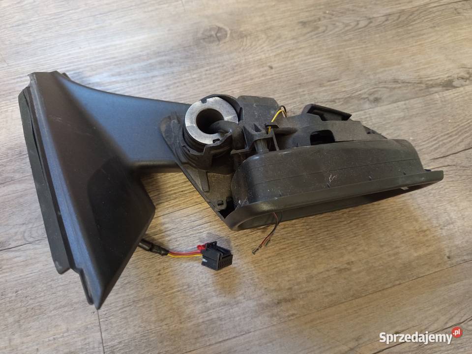 Lusterko prawe polo 6 17 roku orginal Części samochodowe Rzeszów