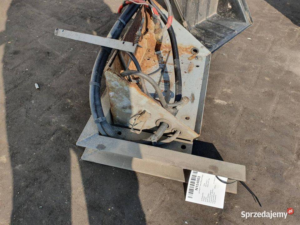 UCHWYT AKUMULATORA RENAULT MIDLUM 180 SKRZYNKA Motoryzacja