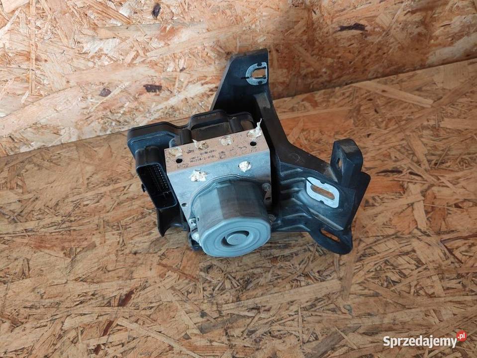 Pompa ABS Opel Corsa E 14 39084530 Pleszew sprzedam