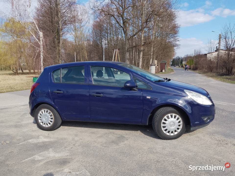 Opel Corsa D 2010r 12 benzyna Polski salon isofix Corsa Radom