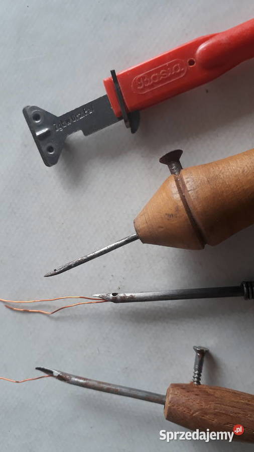 Aparat Basia do podnoszenia oczek w pończochach