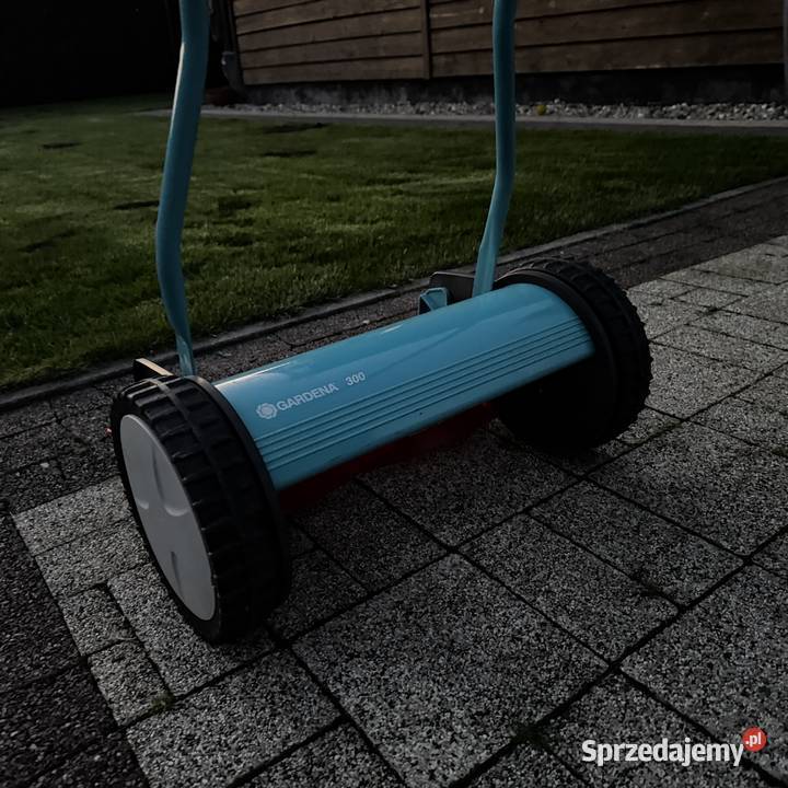 Bębnowa rotacyjna kosiarka ręczna Gardena 300 Lubin