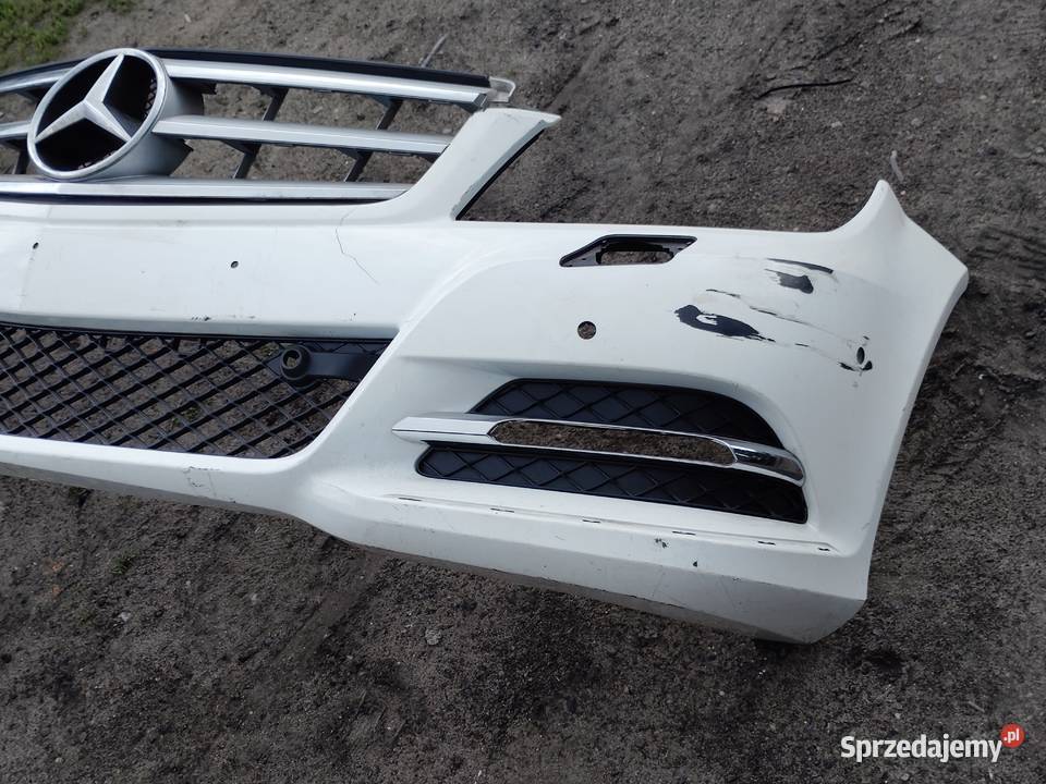 Zderzak przedni Mercedes W204 LIFT Zderzaki