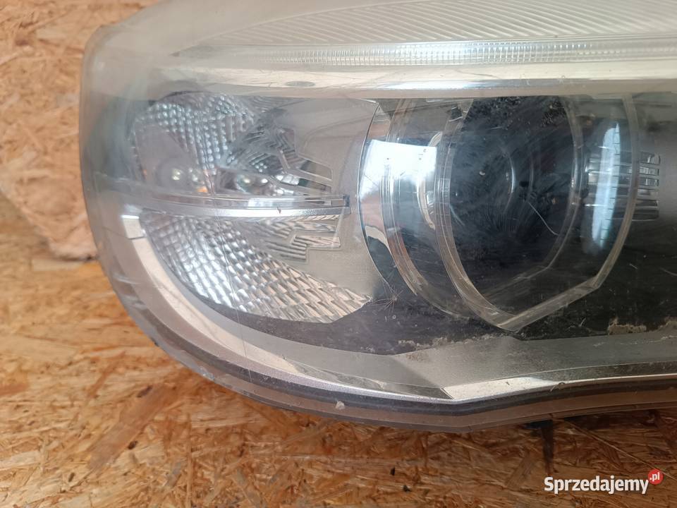 LAMPA PRAWY PRZÓD REFLEKTOR EU 7422580 BMW 2 F45 osobowe