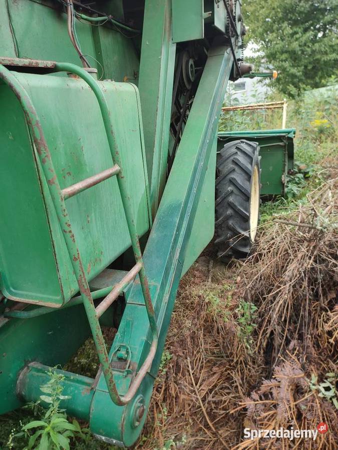 Podajnik zbożowy John Deere 330
