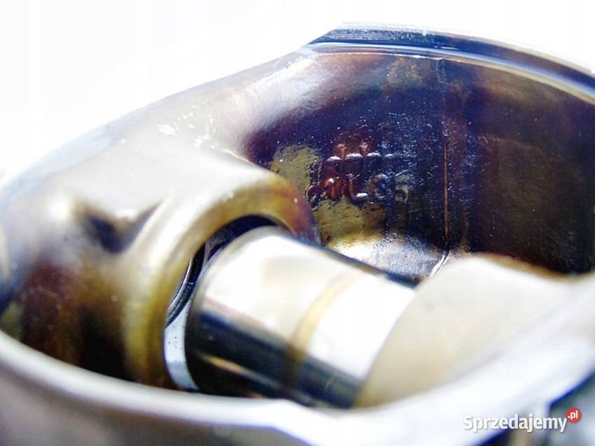 TŁOK 81L35 80965 16 8V PASSAT B5 AUDI A4 Blok silnika śląskie Sosnowiec
