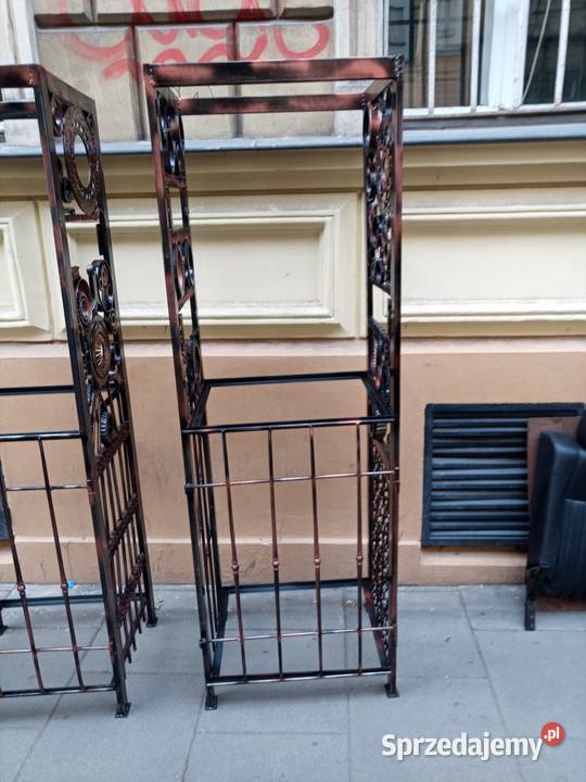 Regały i recepcja DJka cyberpunk custom 64cm Kraków