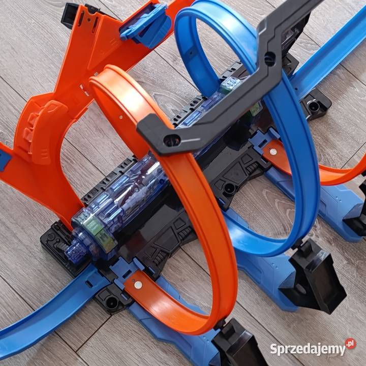 tor Hot Wheels Pętle Grozy pętla Poznań