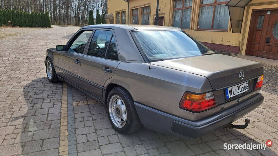 1986 Mercedes W124 sedan 30 benzyna 216000km Namysłów sprzedam