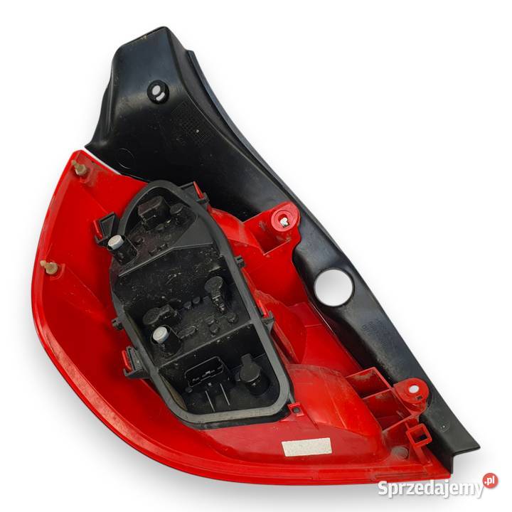 LAMPA PRAWA Renault Clio III tylna tylnia prawy Lampy tylne Oświetlenie Chełm