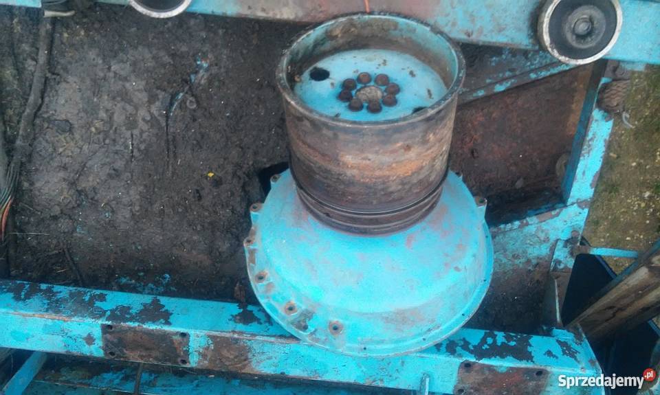 Tlumik Kombajn zbozowy FORTSCHRITT E512 E514 IFA Części zamienne Zgorzelec sprzedam