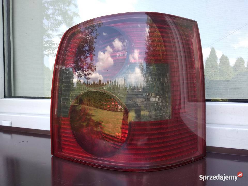 VW Passat B5 LIFT kombi Variant lampa tył tylna Sieradz
