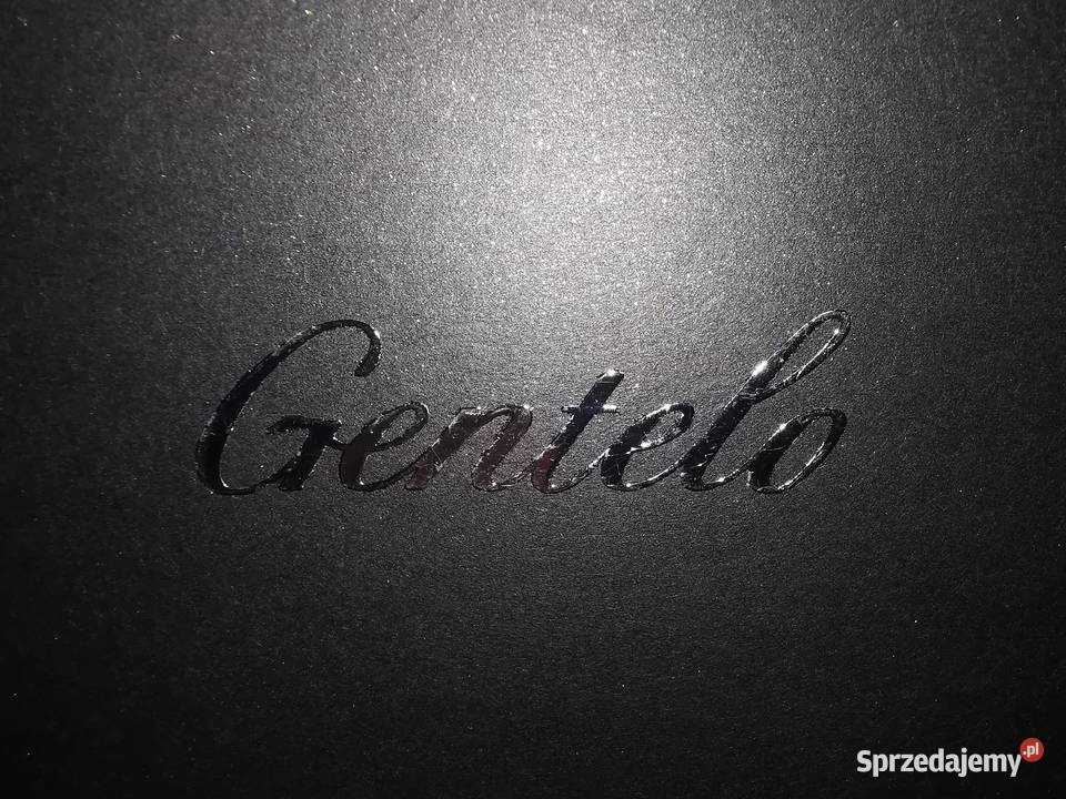 Zestaw Piersiówka kieliszki i lejek 64211 Grudziądz sprzedam