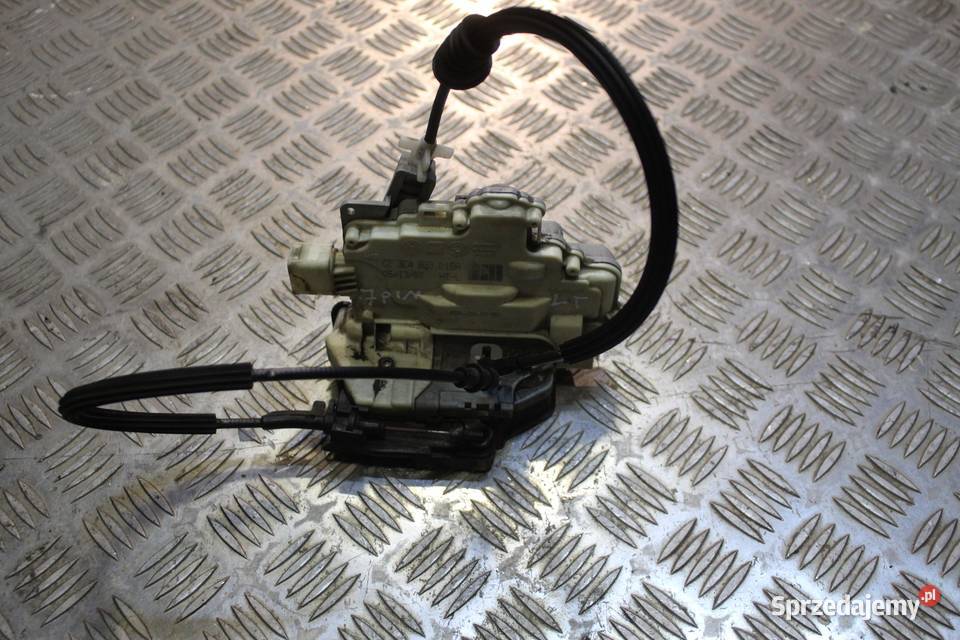 ZAMEK DRZWI LEWY TYŁ 7 PIN VW PASSAT B6 sprzedam