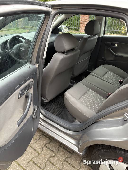 Seat Cordoba 12 12V Salon Polska benzyna Cordoba Samochody osobowe