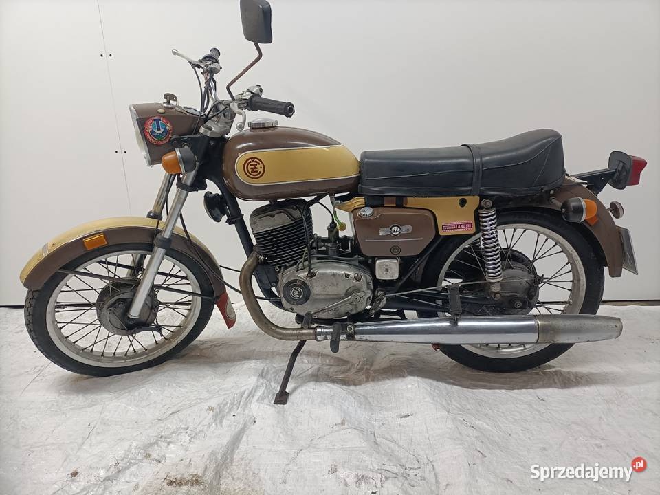 CZ 175 z dozownikiem zarejestrowany kujawsko-pomorskie Padniewko