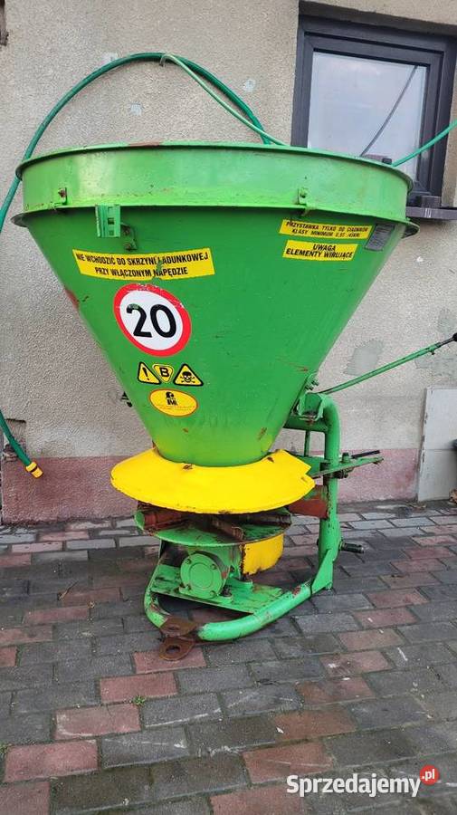 Rozsiewacz Lejek Agromet Brzeg N012 do Nawozu Trojanów sprzedam