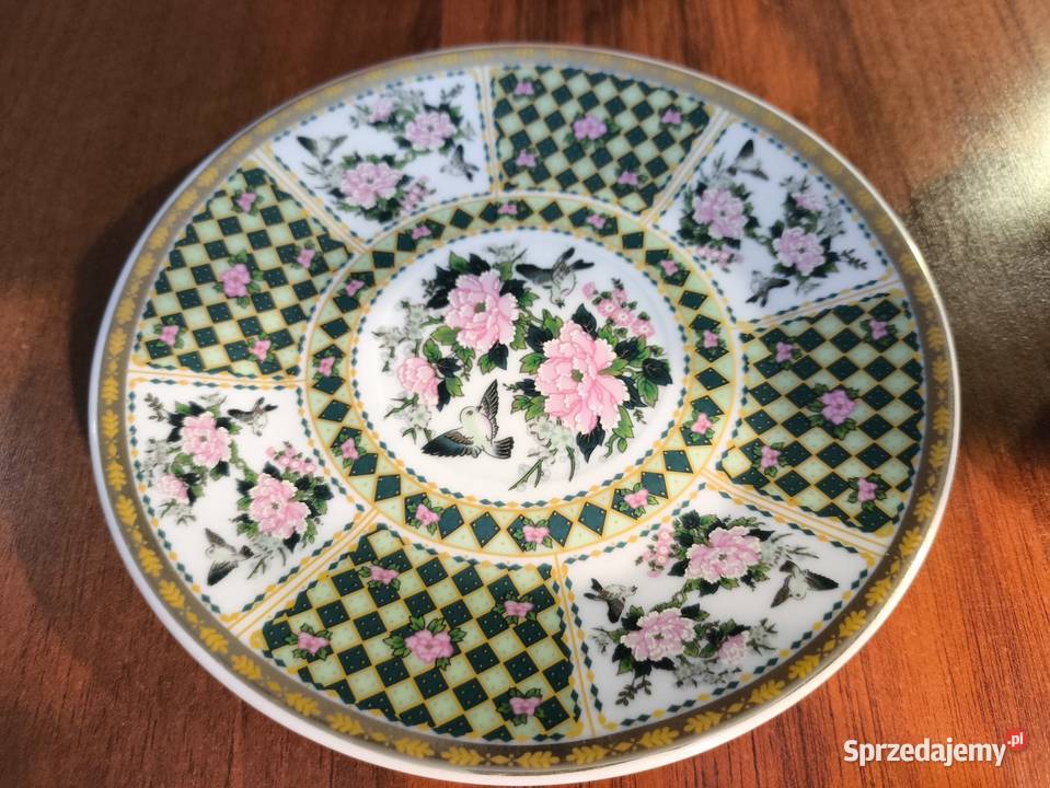 Porcelanowa filiżanka ze spodkiem Dominum Warszawa