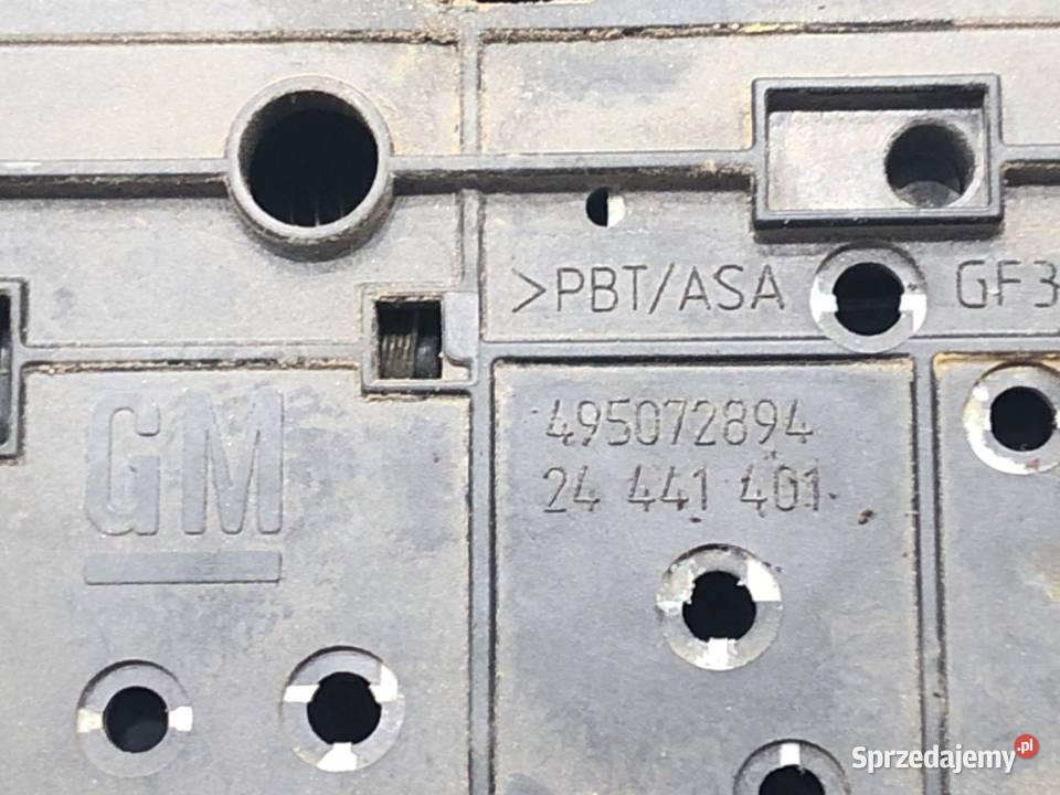 ZAMEK KLAPY TYŁ OPEL SIGNUM Hatchback 24441401 osobowe