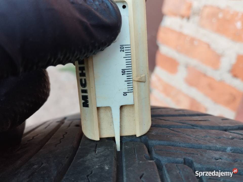 Koła aluminiowe wielosezonowe 20555R16 bieżnik Kamocin