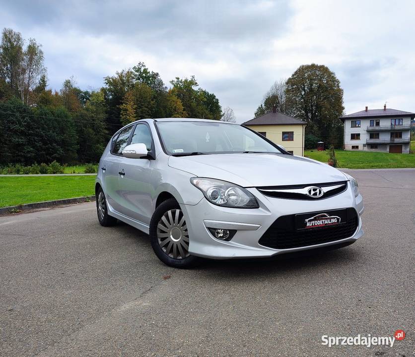 Ładny nie zgnity Hyundai i30 14 benzyna z gazem kupiony w Polsce Domaradz