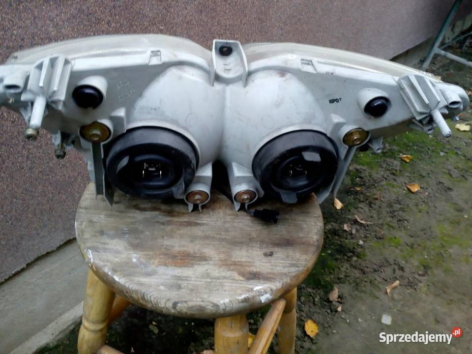 suzuki burgman 400 k3 k4k5 reflektor Głogów Małopolski