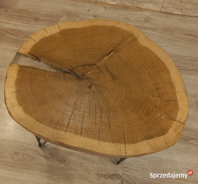 Stolik kawowy z plastra drewnaMOŻLIWOŚĆ ZAKUPU Z Starcza sprzedam