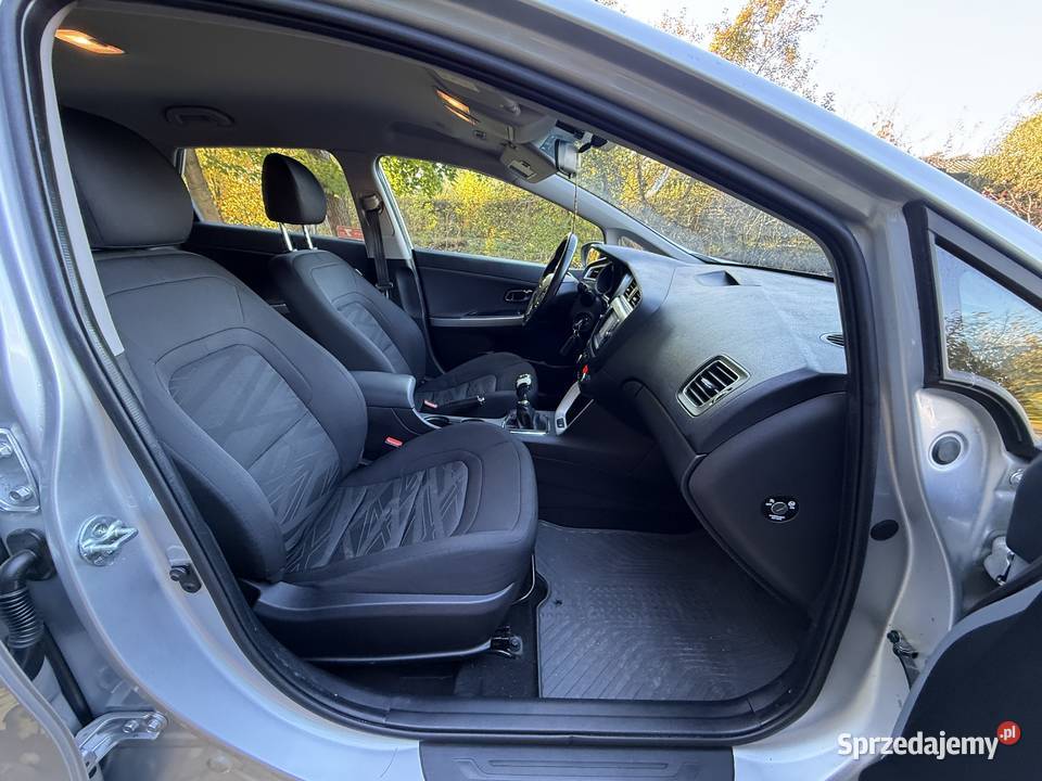 Kia Ceed Salon Polska Rok produkcji 2017 Kraśnik sprzedam